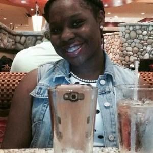 Meet your Posher, Ciara