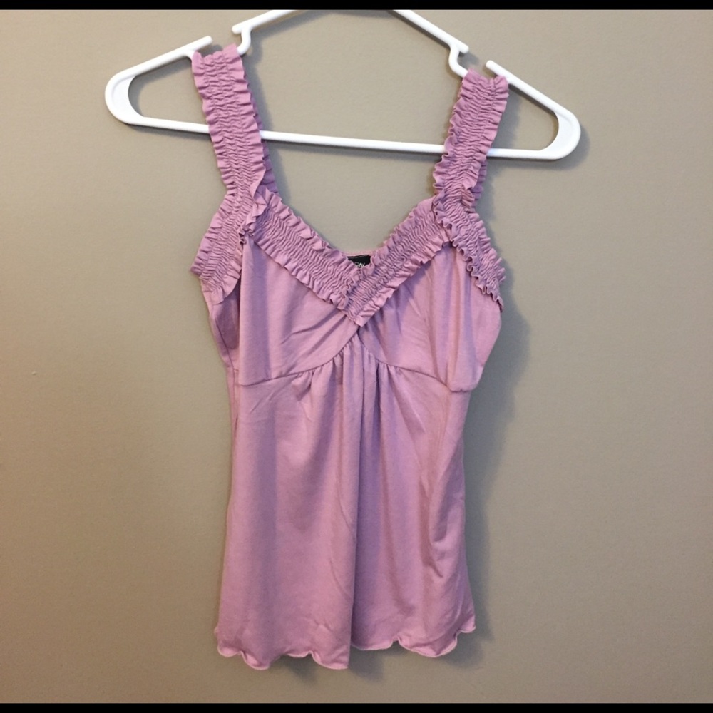 Vanity ruffled tank top