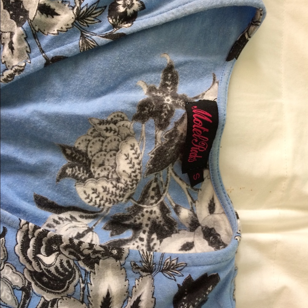 Motel Rocks Cropped Floral Top - Picture 3 of 4