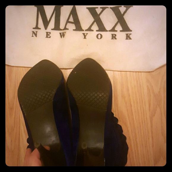 SUPER CUTE ROYAL BLUE BAG & MATCHING HEELS - Picture 6 of 8