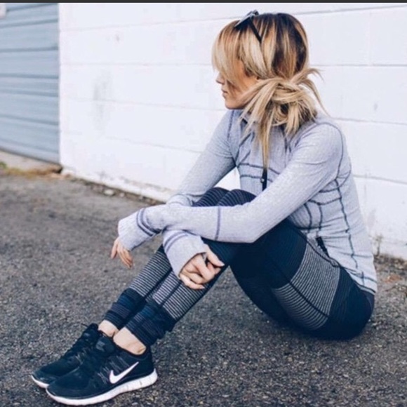 SOLD Lululemon Om Stripe Speed Tights NWOT - Picture 2 of 8