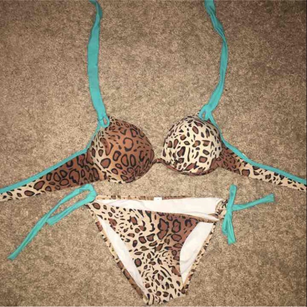 Bathing suit