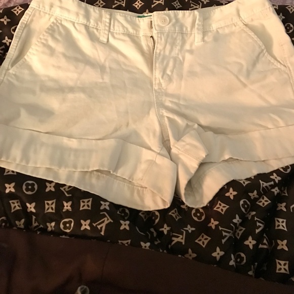 Old Navy Shorts. - Picture 1 of 3