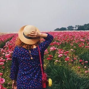 Meet your Posher, Nidia