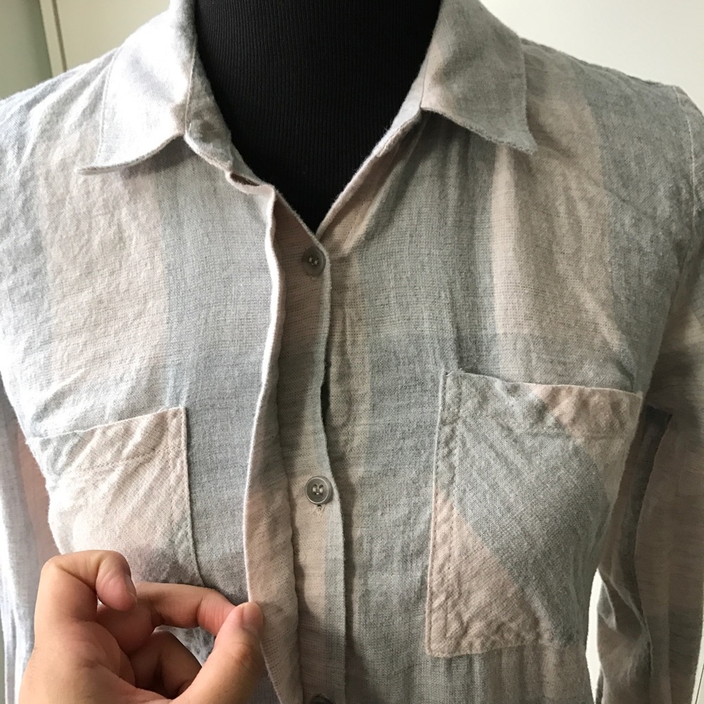 EUC Splendid Button down - Picture 3 of 6