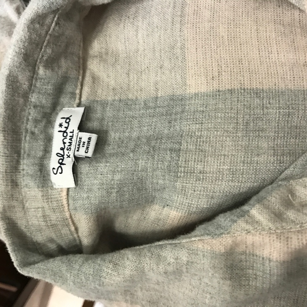 EUC Splendid Button down - Picture 5 of 6