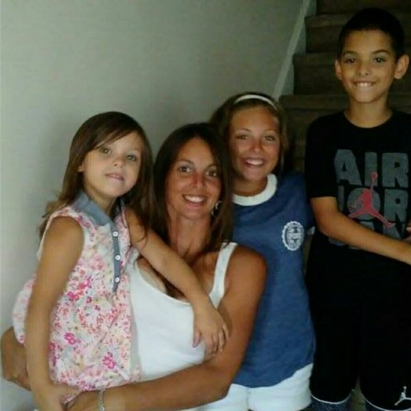 🛍🛍Your Seller and buyer🛍🛍 **NOT 4 SALE** - Picture 3 of 8