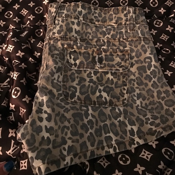 Cheetah print shorts. - Picture 1 of 2
