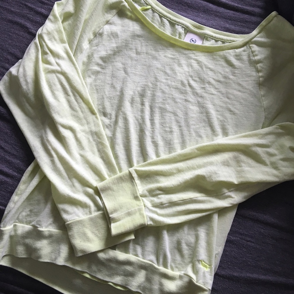 VS PINK comfy yellow top 💛