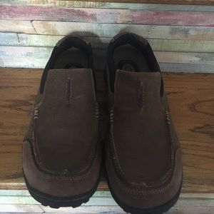 Leather casual shoes nwot