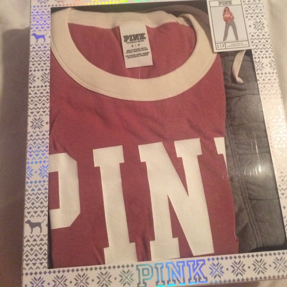 New with tags victoria secret sweats