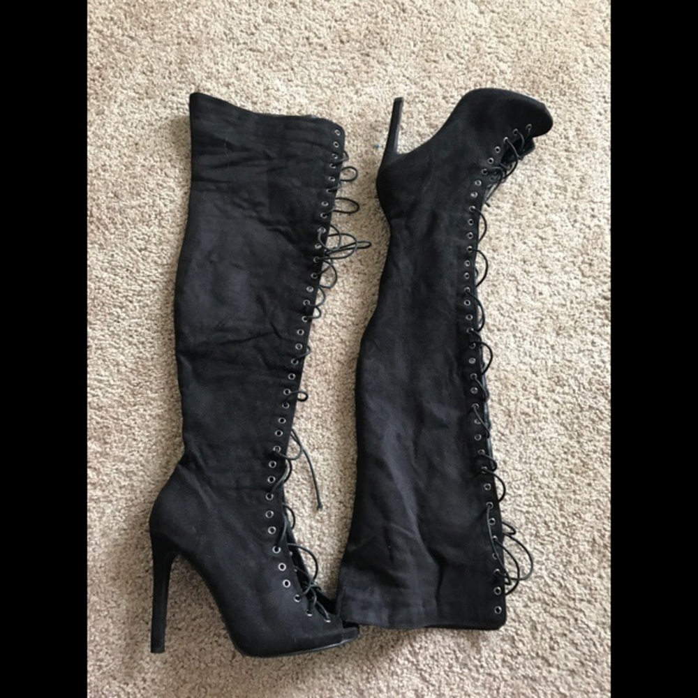 ▪️◼️ Wide calf lace up boots ◾️▪️
