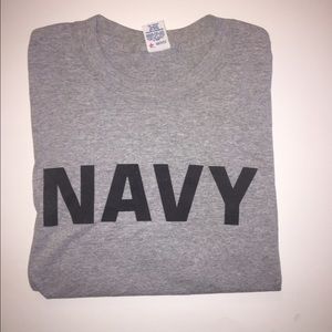 Mens navy tee