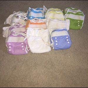Thirsties cloth diapers 0-9 months fits 6-18 lbs