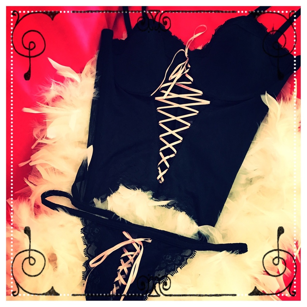 Sexy lace up bustier & matching panties.