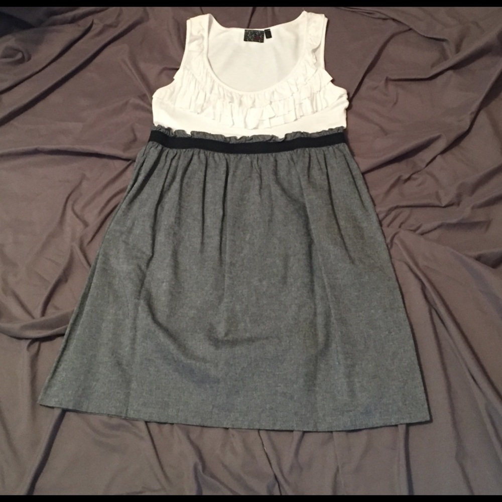 Darling dress.