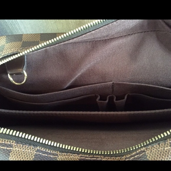 Authentic Louis Vuitton Messenger Bag - Picture 7 of 8