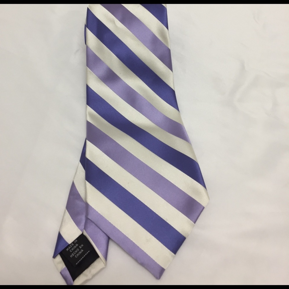 Craft & Barrow lavender Stripe 100% Silk Tie