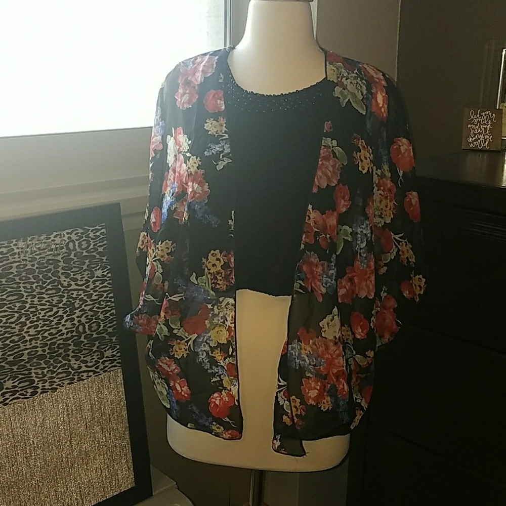 Ambiance floral sheer cover up