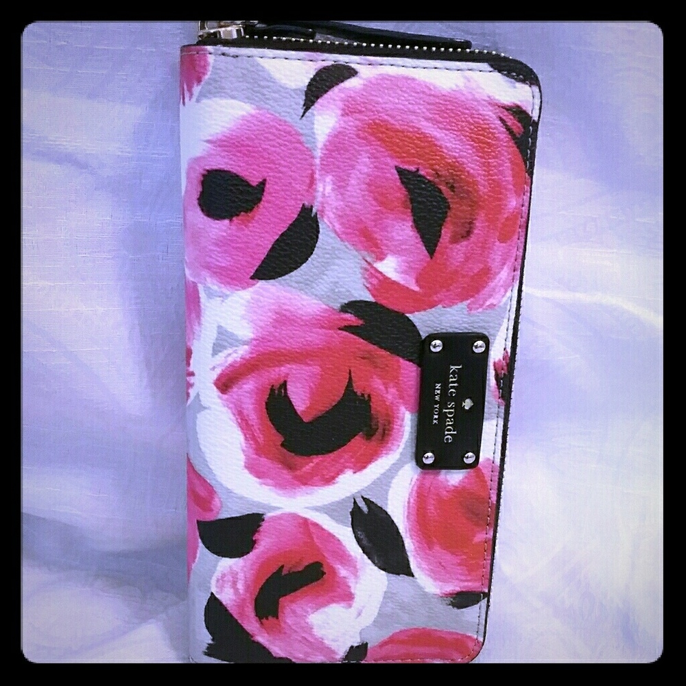 Kate Spade Rose Bed Wallet, NWT