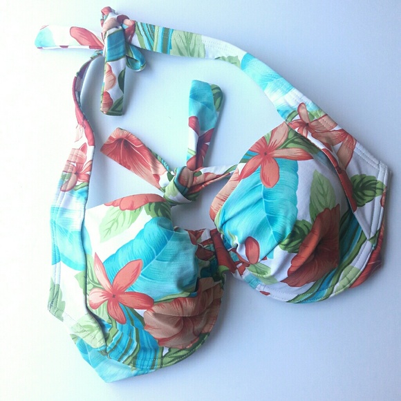 Tommy Bahama Other - FIRM! Tommy Bahama Bikini Top