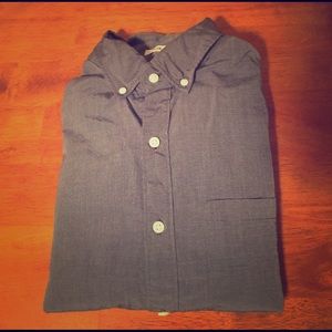 J.Crew  grey Button up!