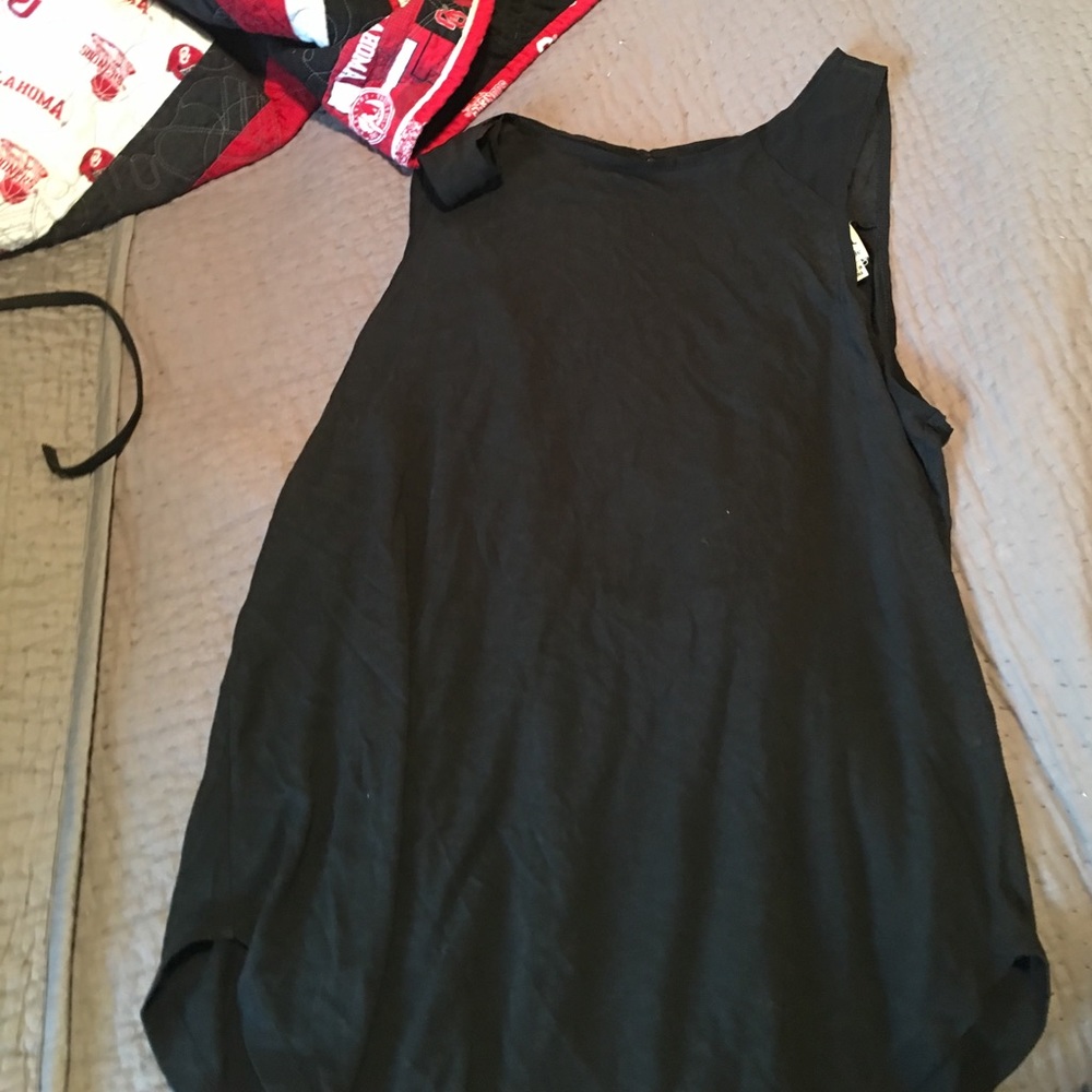 black tank top