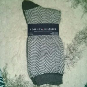 NWT Tommy Hilfiger gray and white mens dress socks