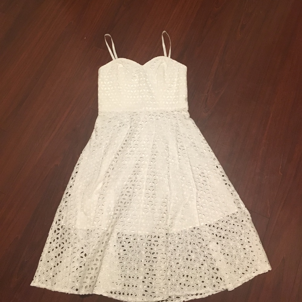 Ann Taylor Eyelet dress NWT - optional strapless