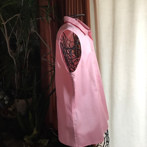 Eddie Bauer Wrinkle Resistant Sleeveless Top - Picture 4 of 4