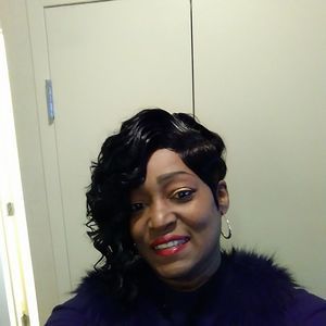 Meet your Posher, Valerie