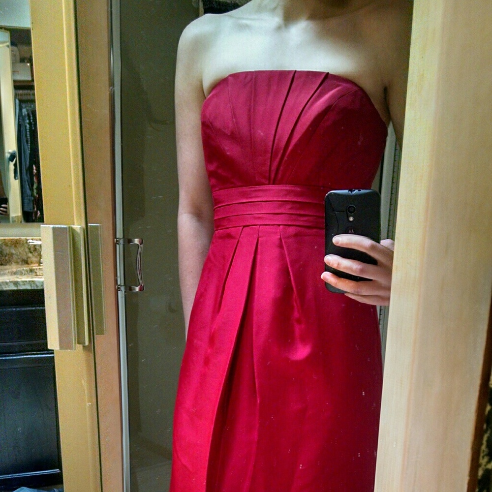 Gianni Bini Red strapless formal dress