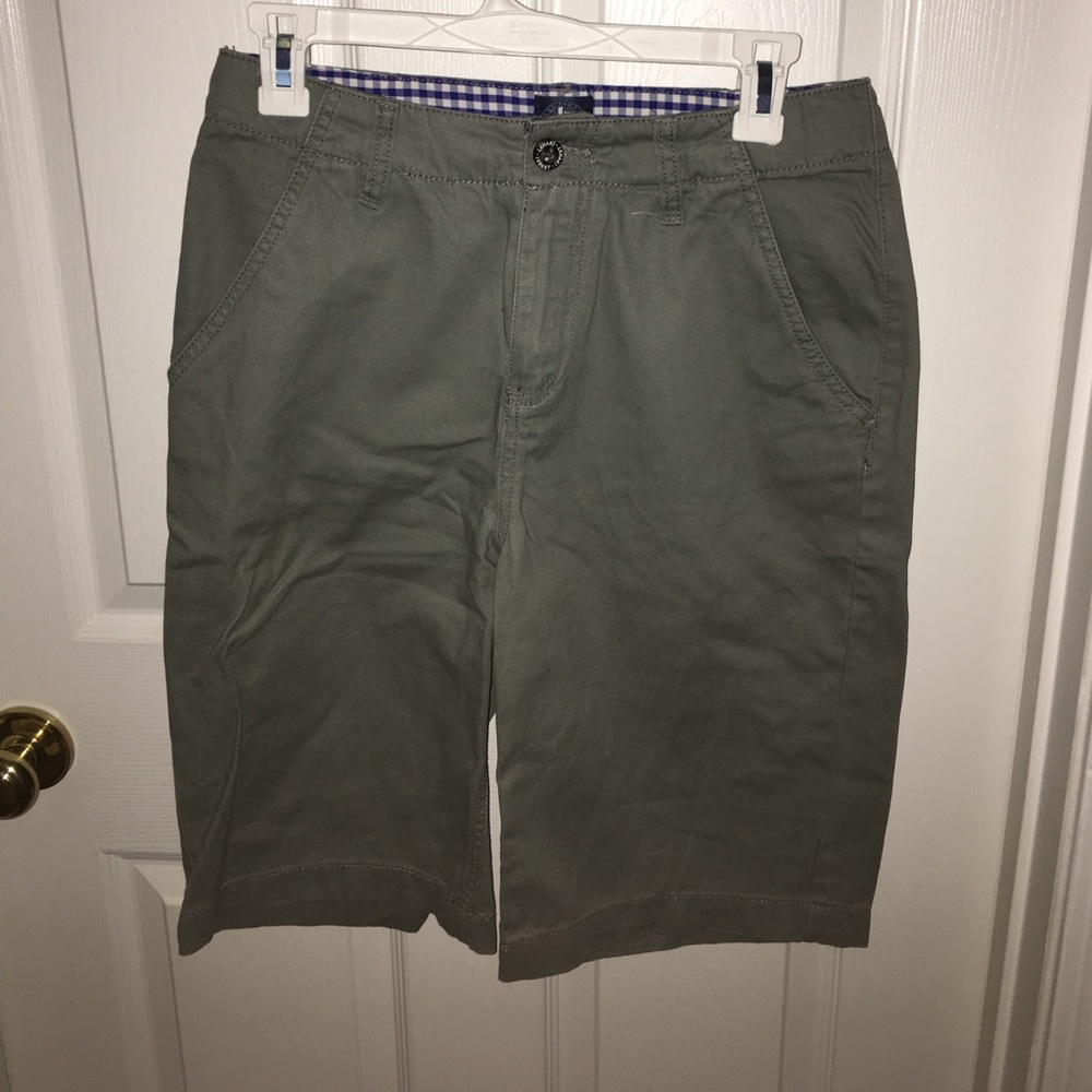 Boys grey shorts