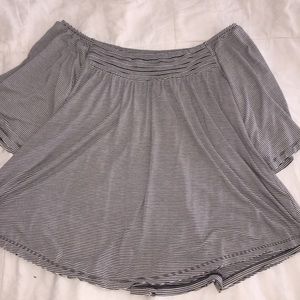 NWOT American Eagle off the shoulder top