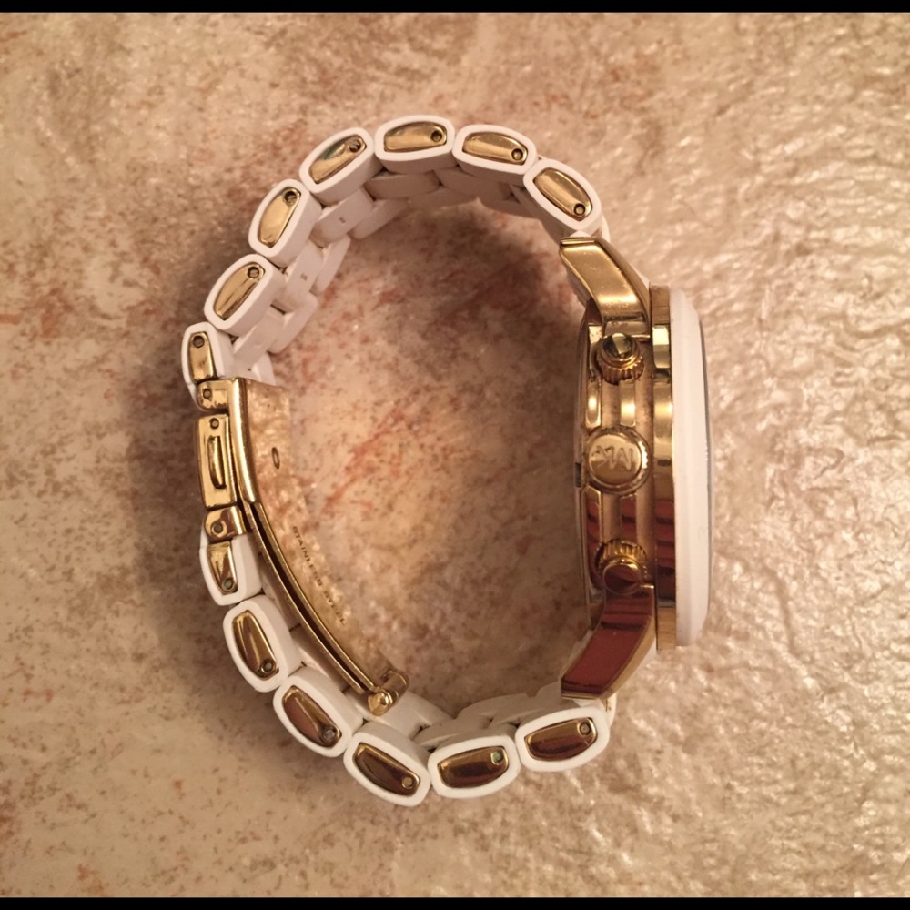 Michael Kors Watch - Picture 4 of 4