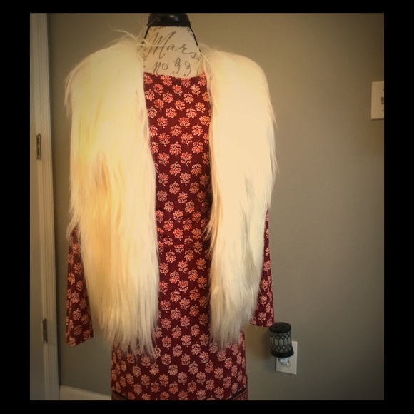 Michael Kors, limited edition Goat Fur Vest - Picture 2 of 4