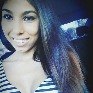 Meet your Posher, Angela