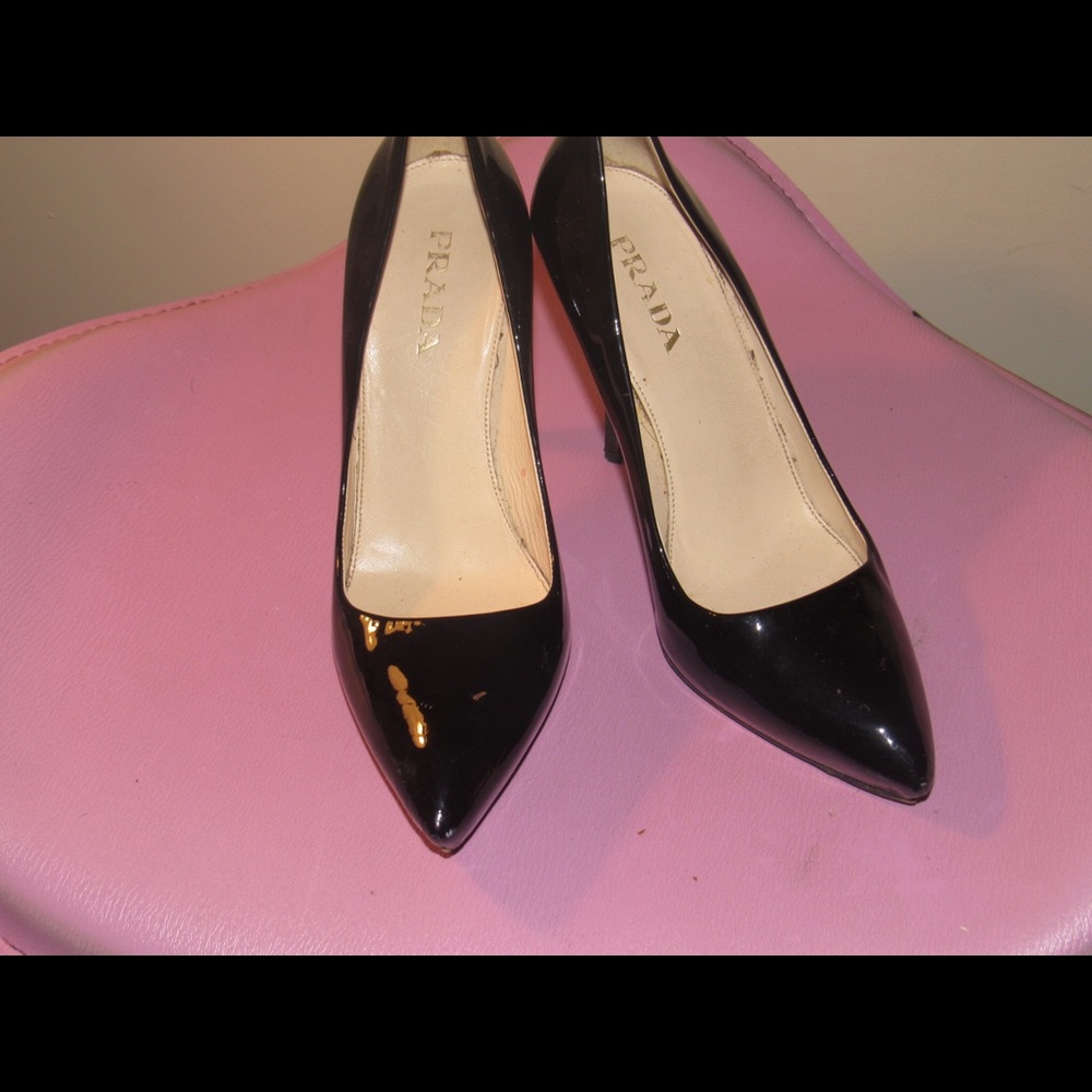 Patent leather Prada pumps