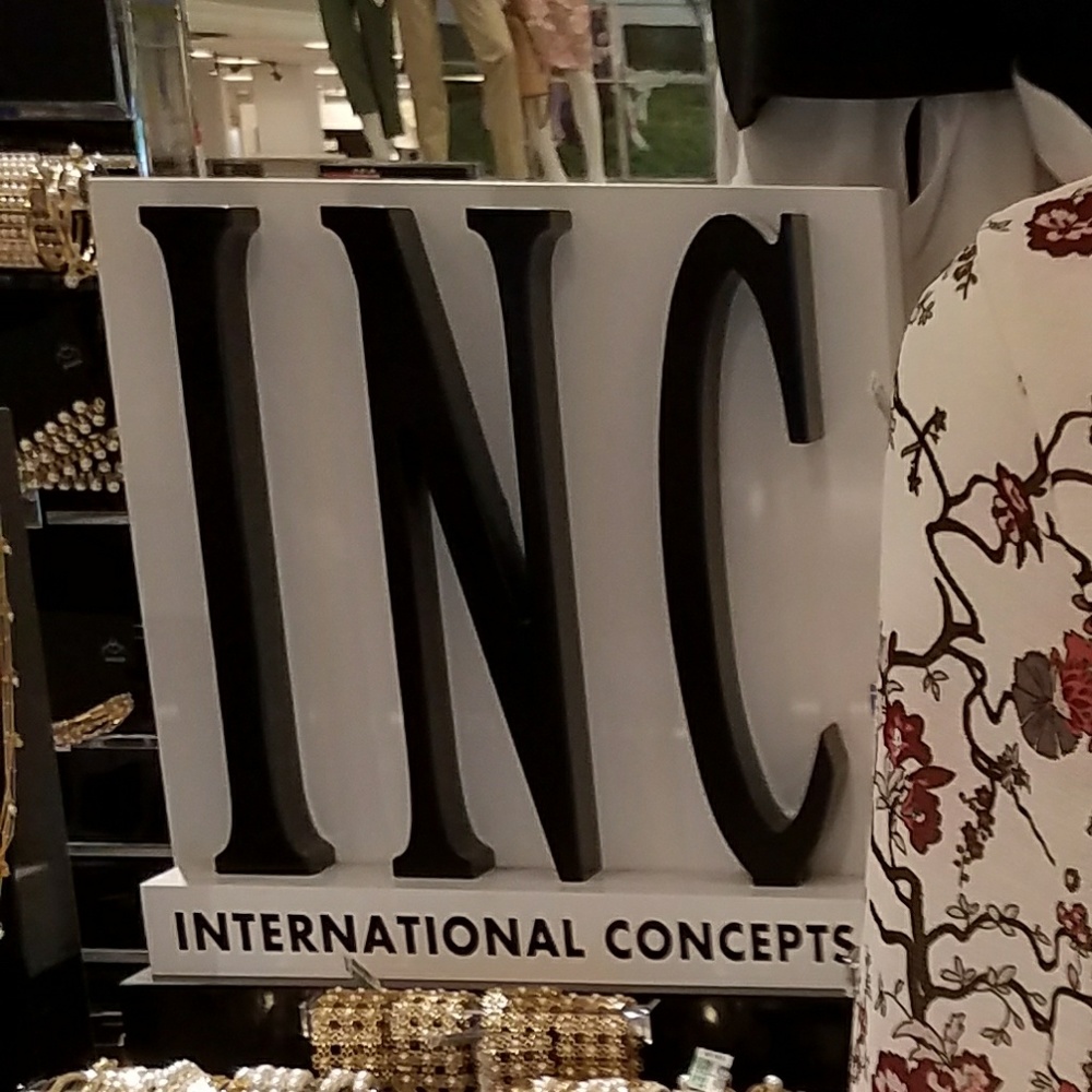 Meet your Posher, Charlie