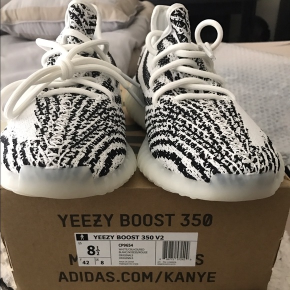 Yeezy Zebra Authentic for sale - Picture 2 of 3