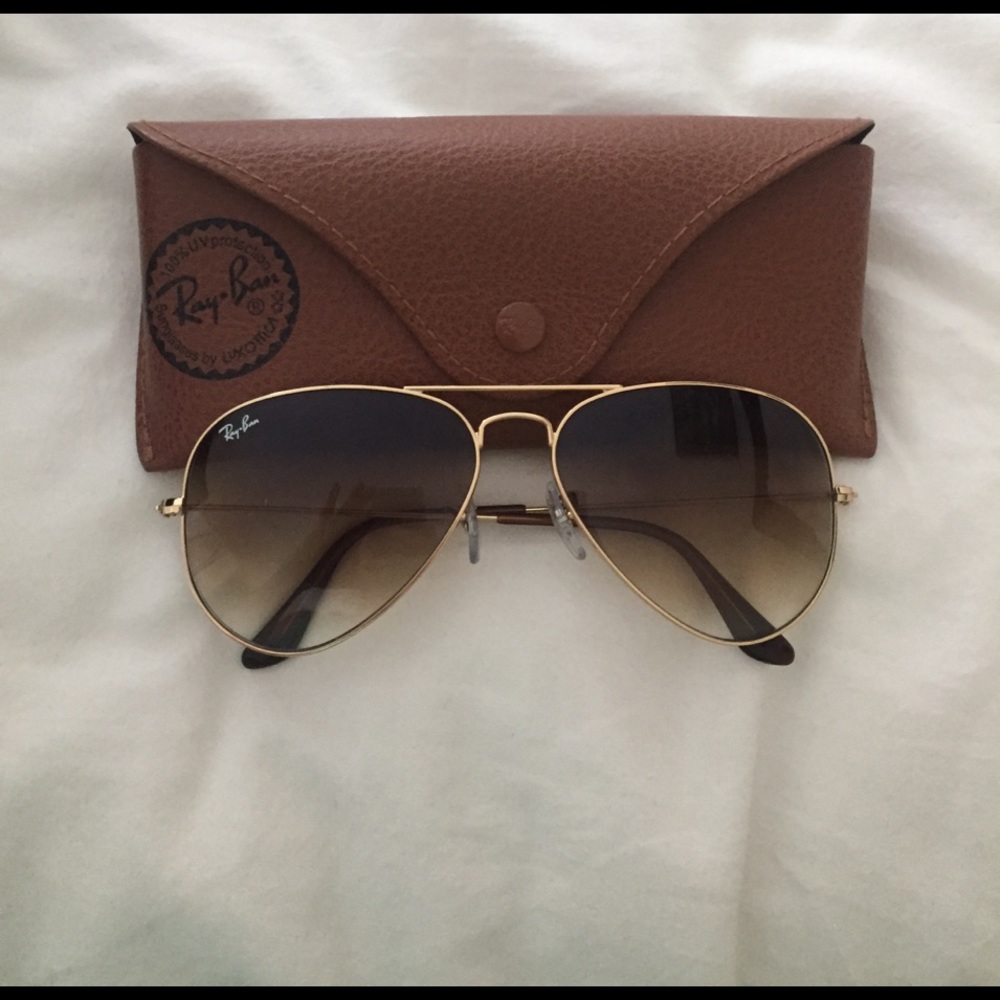Ray Ban aviator sun glasses