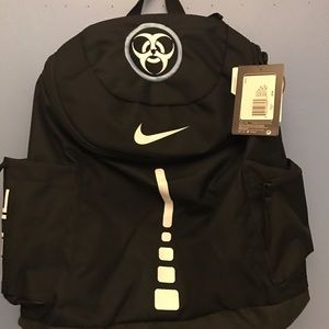 🆕 Nike Black/White Elite Backpack!