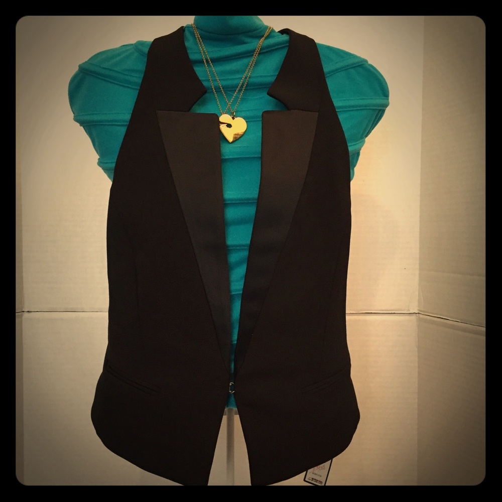 Halter-neck Tuxedo Vest