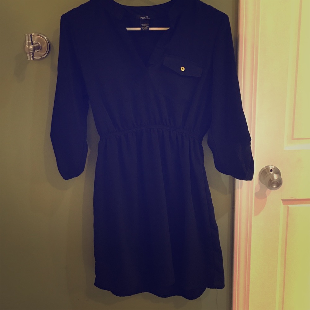 Very cute black dress! Wore only once