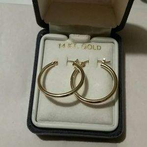 14KT.  Gold earrings,  excellent condition.