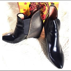 Jeffery Campbell Harrison wedges