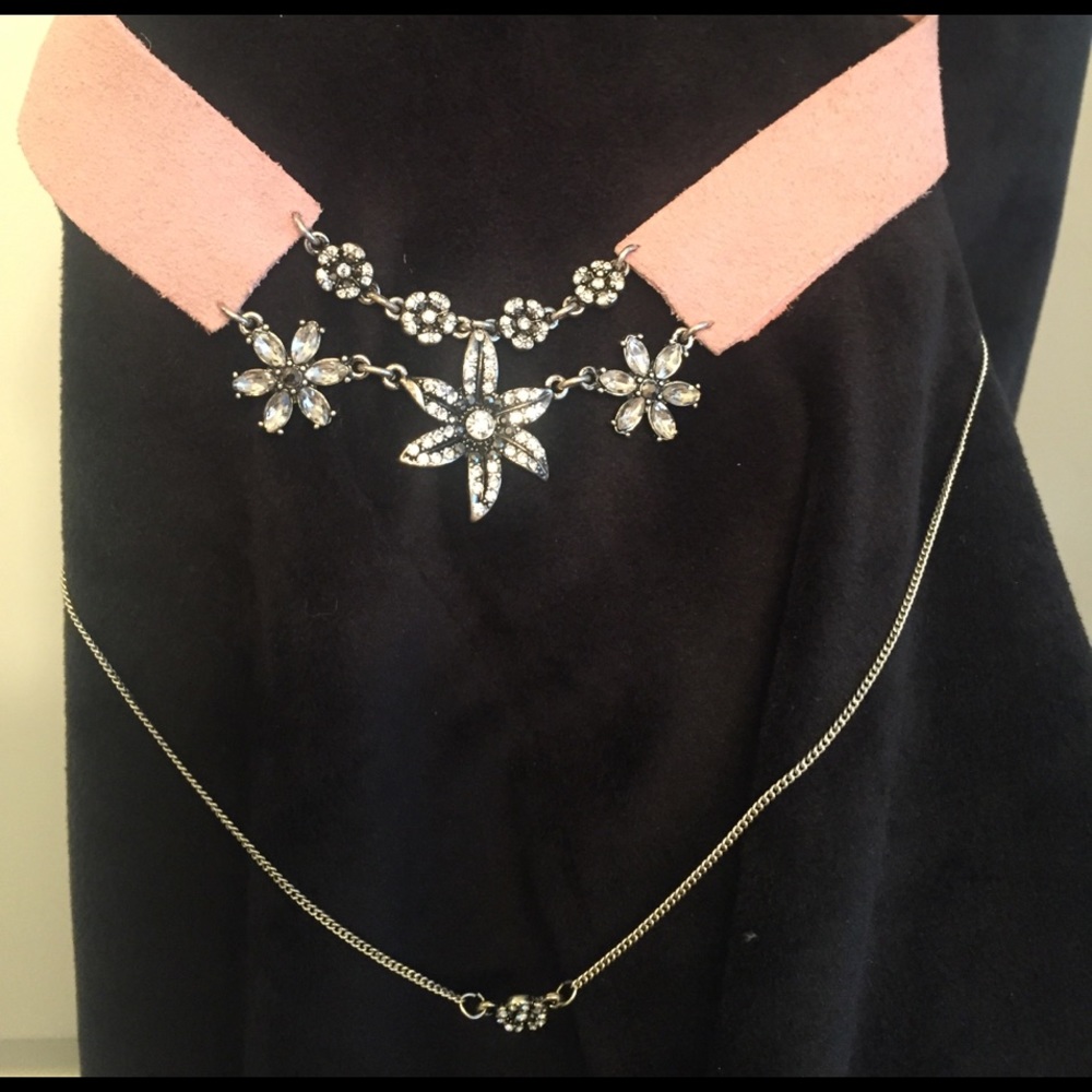 Gorgeous pale pink choker with flower accent