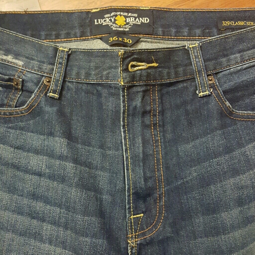 Mens Lucky Brand jeans