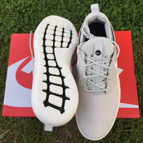 {Nike} MEN Nikelab Roshe Two Leather PRM - Picture 4 of 6