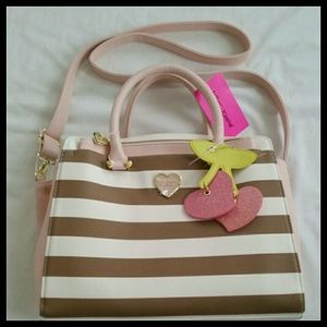 FINAL PRICE! NWT Betsey Johnson bag